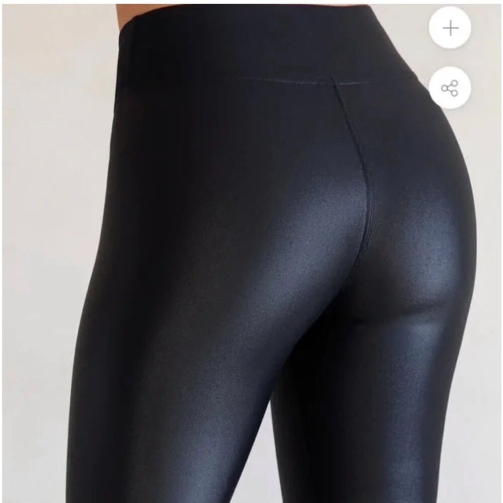 Carbon 38 High Rise Biker Short, Takara Shine, Black, Small - Picture 3 of 7